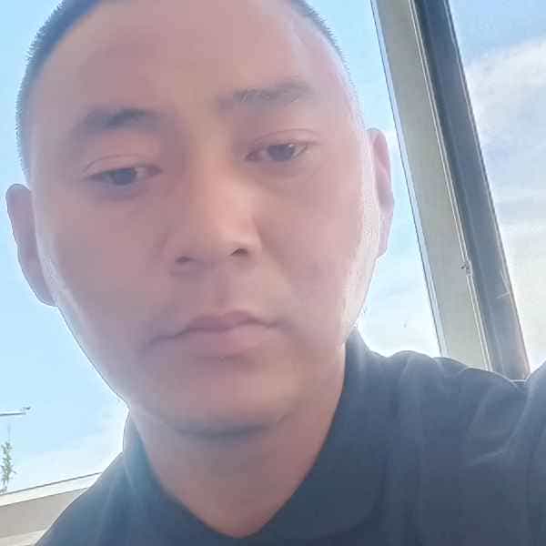 35岁岁内蒙古单身帅哥 - 宜昌吉缘网